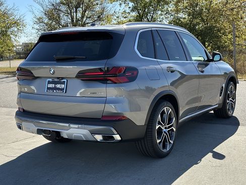 New 2026 BMW X5 xDrive40i image 8