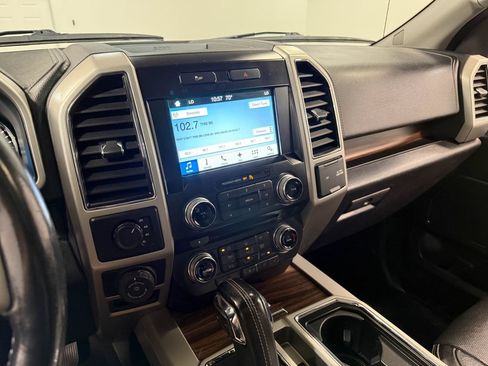 Used 2017 Ford F150 Lariat w/ Equipment Group 502A Luxury AWD/4WD image 80