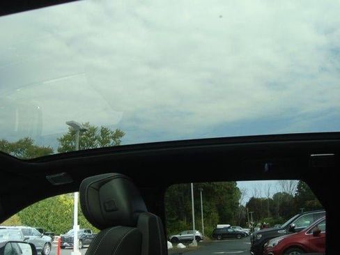 New 2026 Cadillac Lyriq V image 24