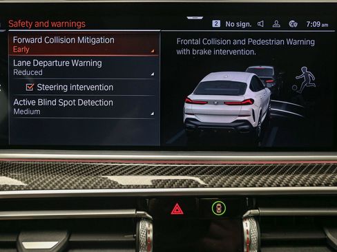 Used 2021 BMW X6 M50i w/ Executive Package AWD/4WD image 28
