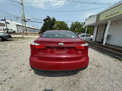 Used 2015 Kia Forte LX w/ Popular Package FWD image 4