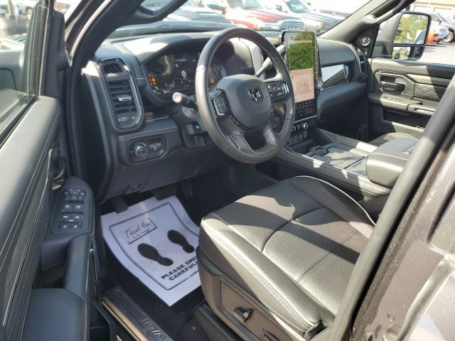 Used 2026 RAM 3500 Limited AWD/4WD image 12