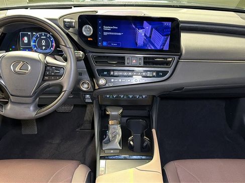 Used 2024 Lexus ES 350 Luxury w/ Technology Package image 15