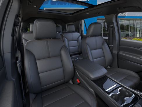 New 2026 Chevrolet Traverse High Country FWD image 40