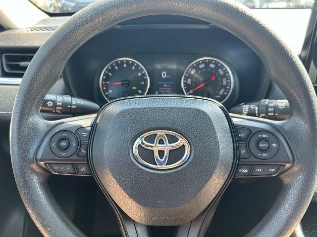 Used 2019 Toyota RAV4 XLE w/ Convenience Package AWD/4WD image 30