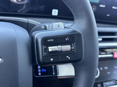 New 2026 Hyundai Santa Fe SEL image 11