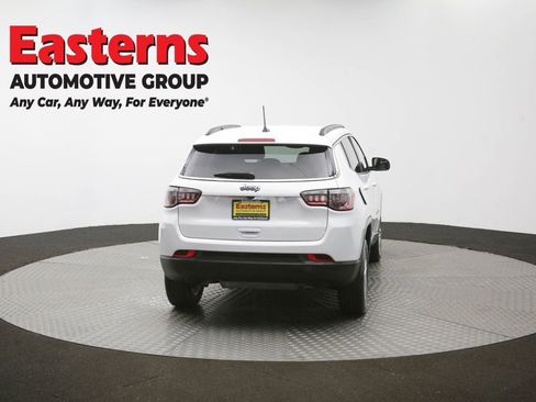 Used 2024 Jeep Compass Latitude AWD/4WD image 38