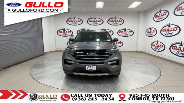 Used 2024 Ford Explorer XLT w/ Equipment Group 202A AWD/4WD image 3
