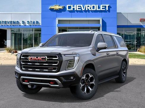 New 2026 GMC Yukon XL AT4 AWD/4WD image 30