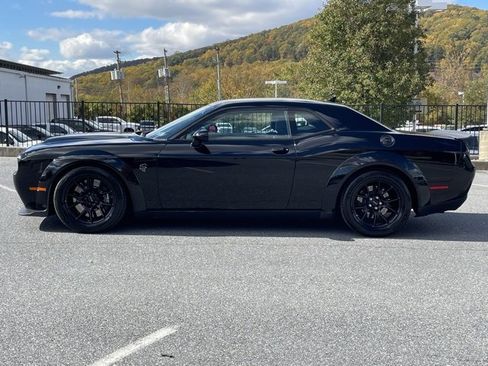 Used 2021 Dodge Challenger SRT Hellcat Redeye image 12