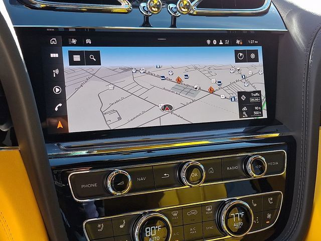 Used 2023 Bentley Bentayga AWD/4WD image 19