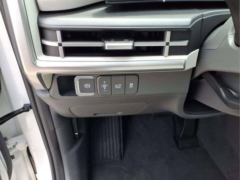 New 2026 Hyundai Santa Fe SEL FWD image 10