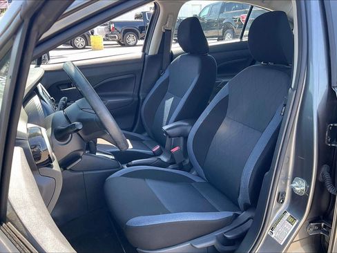 Used 2025 Nissan Versa SV FWD image 24