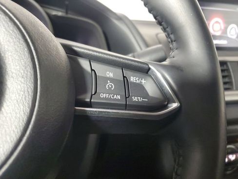 Used 2018 MAZDA MAZDA3 Touring image 25