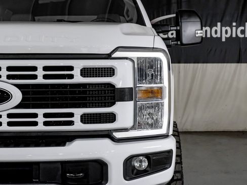 Used 2025 Ford F350 XLT AWD/4WD image 39