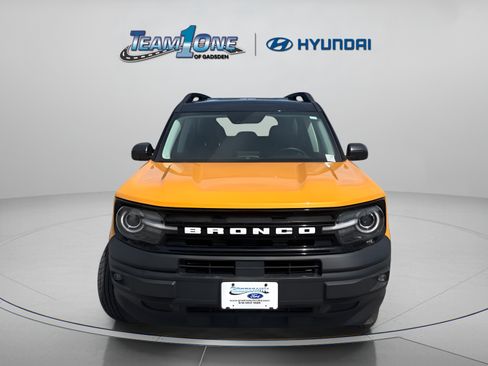 Used 2022 Ford Bronco Sport Outer Banks w/ Tech Package AWD/4WD image 2