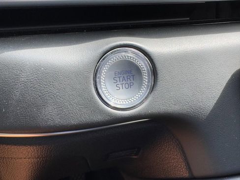 Certified 2025 Genesis GV80 3.5T Advanced image 24