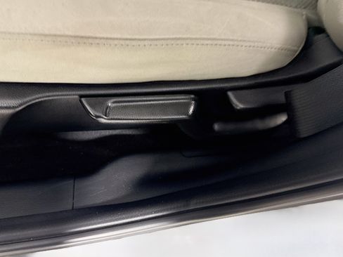 Certified 2021 Honda HR-V EX image 22