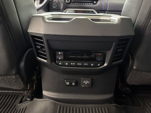 Used 2024 Toyota Sequoia Platinum image 13