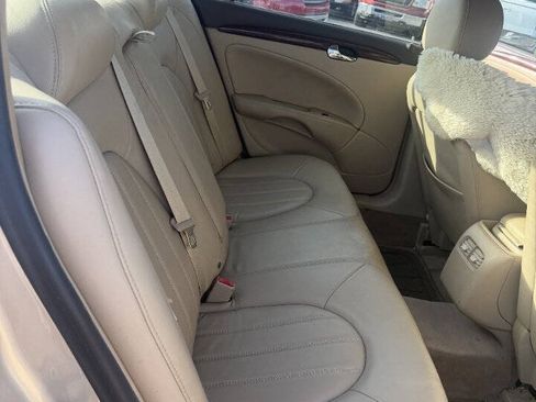 Used 2008 Buick Lucerne CXL w/ Ultra Confidence Package FWD image 13