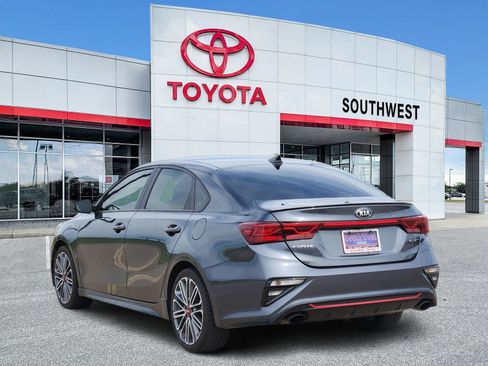 Used 2021 Kia Forte GT w/ GT2 Package FWD image 4