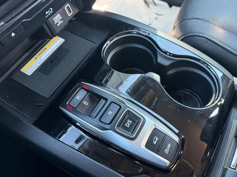 Used 2022 Honda Pilot Elite image 18