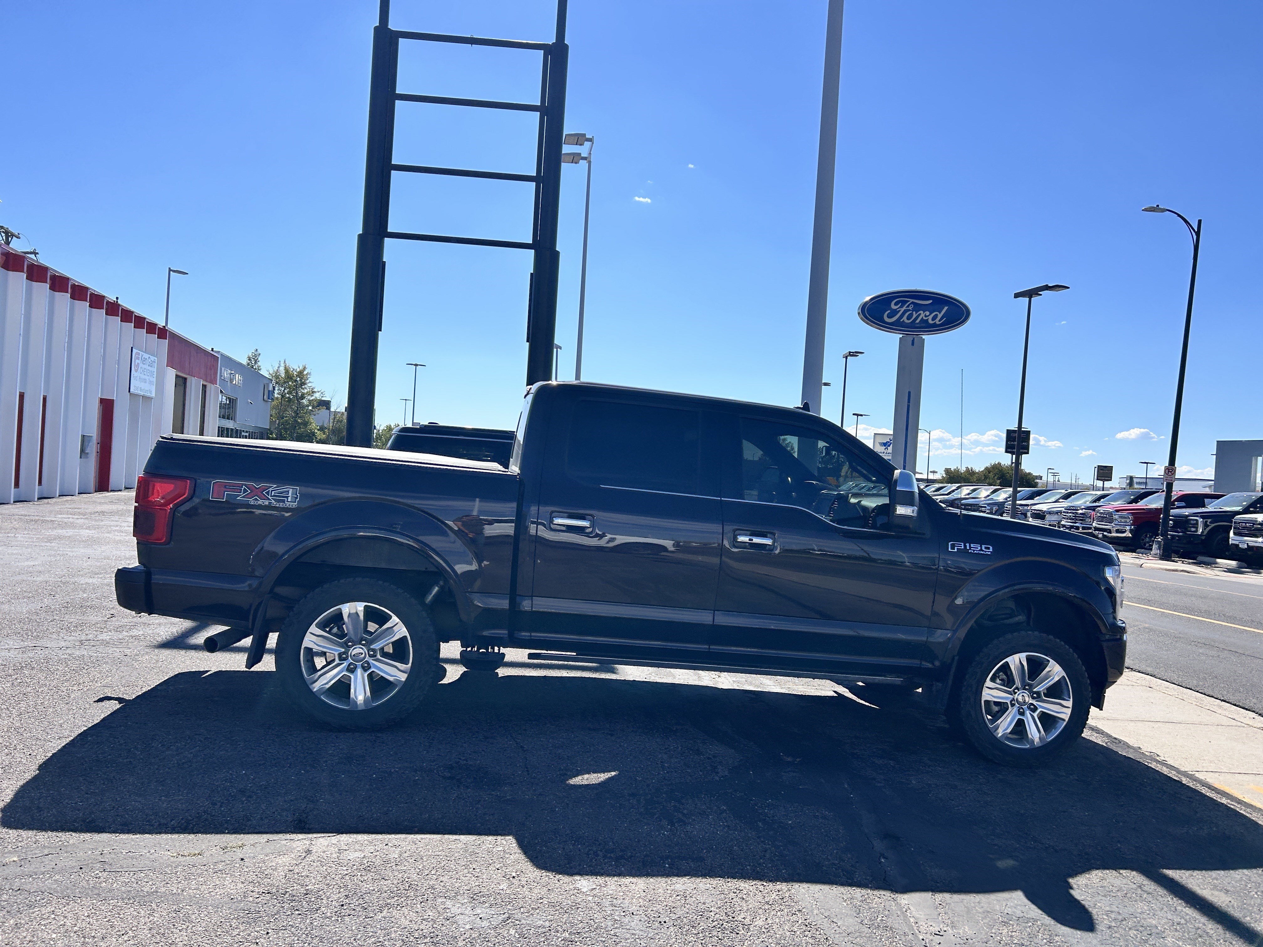 Used 2019 Ford F150 Platinum w/ Equipment Group 701A Luxury AWD/4WD image 5