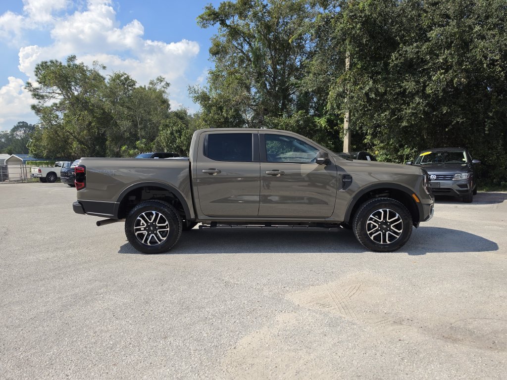 Used 2025 Ford Ranger Lariat w/ Trailer Tow Package AWD/4WD image 3