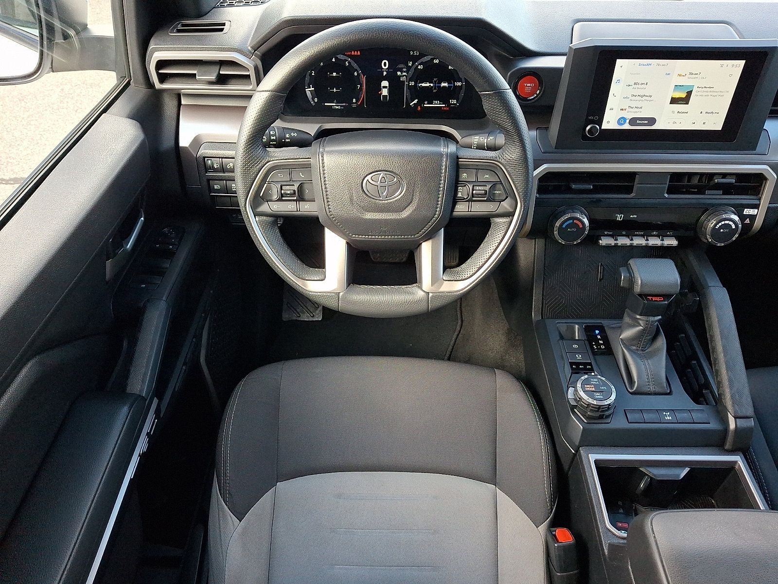 Used 2025 Toyota Tacoma TRD Off-Road AWD/4WD image 11