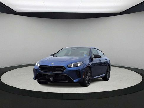 Used 2025 BMW M235i xDrive w/ M Performance Package AWD/4WD image 4