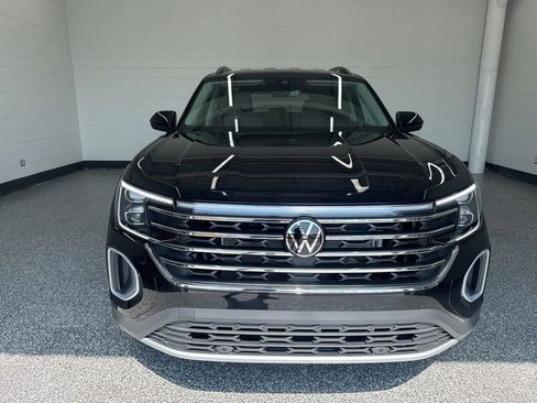 New 2026 Volkswagen Atlas SE image 6