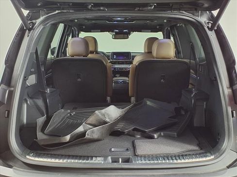 Used 2022 Kia Telluride SX w/ SX Prestige Package image 13