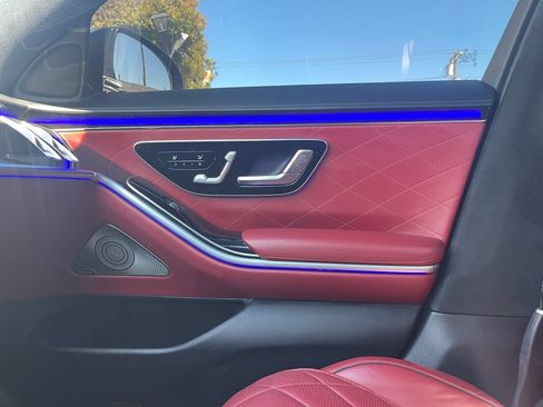 Used 2022 Mercedes-Benz S 500 4MATIC image 19