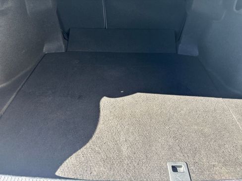 Used 2021 Toyota Camry SE image 27