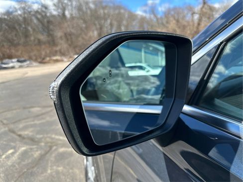 Used 2021 Hyundai Palisade SEL w/ Premium Package image 26