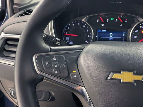 Used 2024 Chevrolet Equinox LT FWD image 35