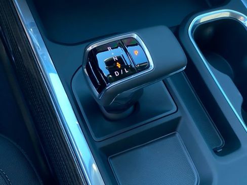 New 2026 Chevrolet Silverado 1500 LT w/ Max Trailering Package image 16