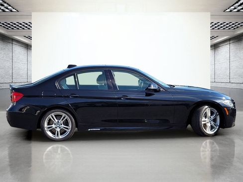 Used 2017 BMW 330i Sedan RWD image 6
