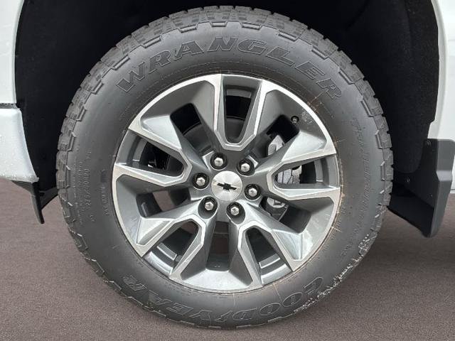 New 2026 Chevrolet Silverado 1500 RST w/ RST All Star Premium Package AWD/4WD image 9