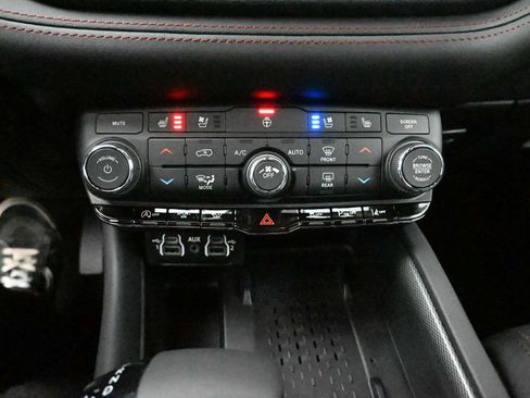 New 2026 Dodge Durango GT image 9