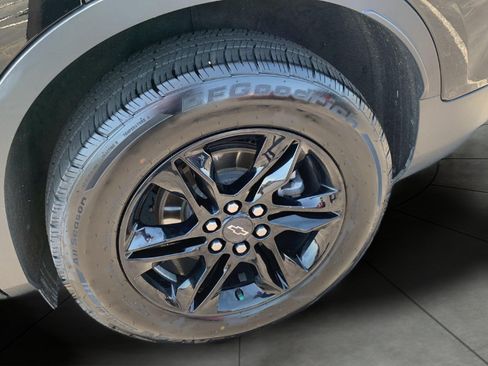 Used 2020 Chevrolet Blazer LT AWD/4WD image 19