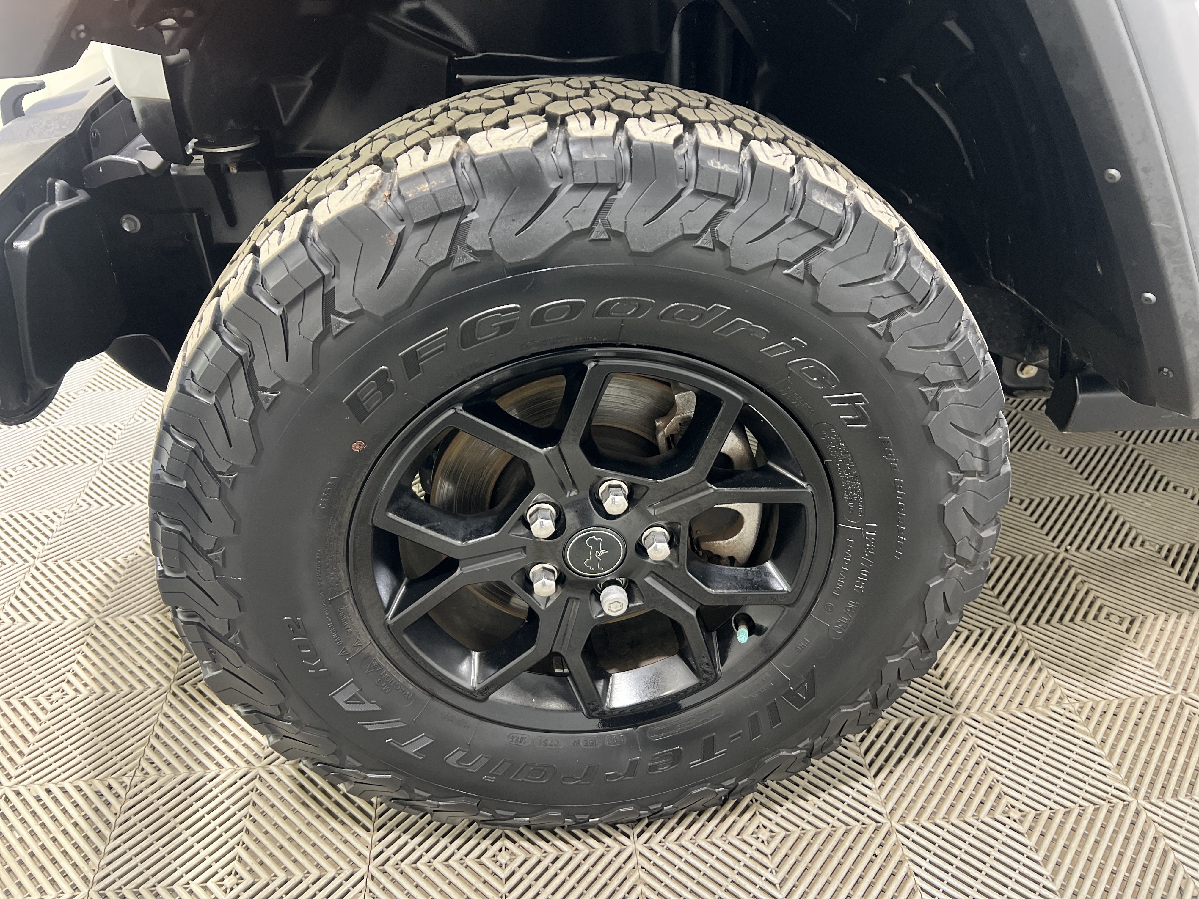 Used 2024 Jeep Wrangler Sport AWD/4WD image 5