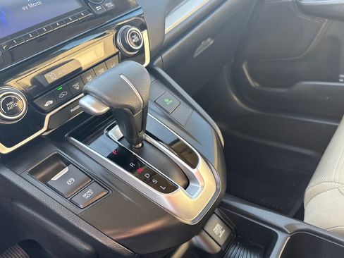 Used 2017 Honda CR-V LX image 24