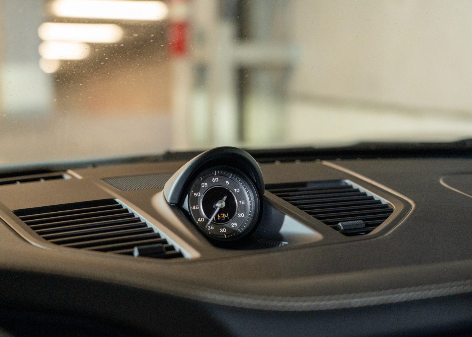 Certified 2024 Porsche 911 Turbo S AWD/4WD image 18