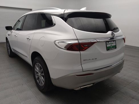 Used 2022 Buick Enclave Premium FWD image 5