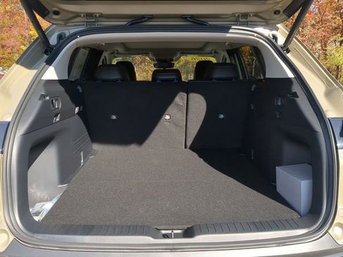 New 2026 MAZDA CX-50 Meridian Edition w/ Cargo Package image 12