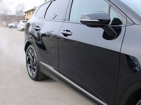 Used 2025 Kia Sportage SX image 52