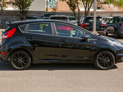 Used 2019 Ford Fiesta ST-Line FWD image 5