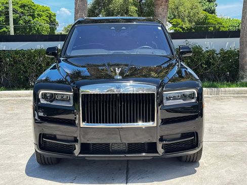 Used 2021 Rolls-Royce Cullinan AWD/4WD image 13
