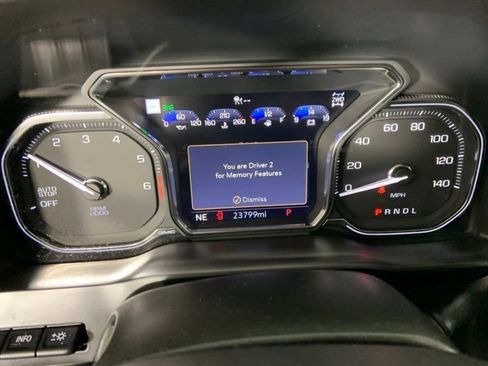 Used 2021 GMC Sierra 1500 Denali w/ Denali Ultimate Package AWD/4WD image 39